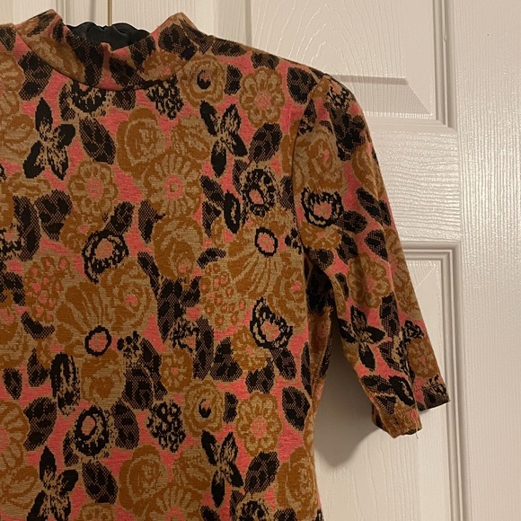 Mock Neck Pink and Brown Floral Shirt - Picture 4 of 5